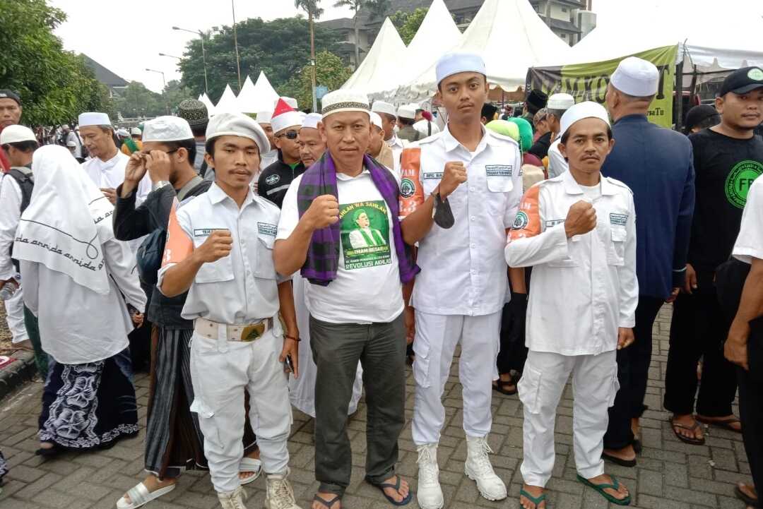 Alumni 212 Garut Hadir dalam Munajat Akbar untuk Keselamatan NKRI di Masjid At-Tiin TMII