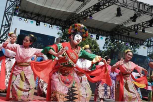 Pemprov Jabar Gelar Pekan Budaya Daerah Jawa Barat di Alun-alun Depok