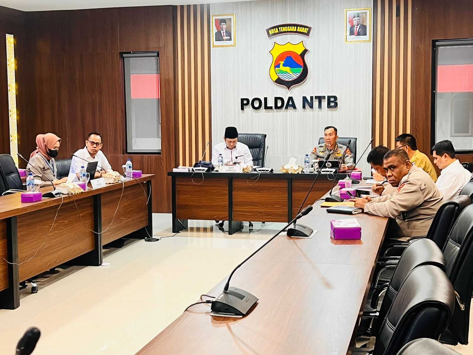 Komisioner Kompolnas Moh Dawam Kunjungi Polda NTB Dalam Rangka Penelitian Pola Pengamanan Kawasan Ekonomi Khusus