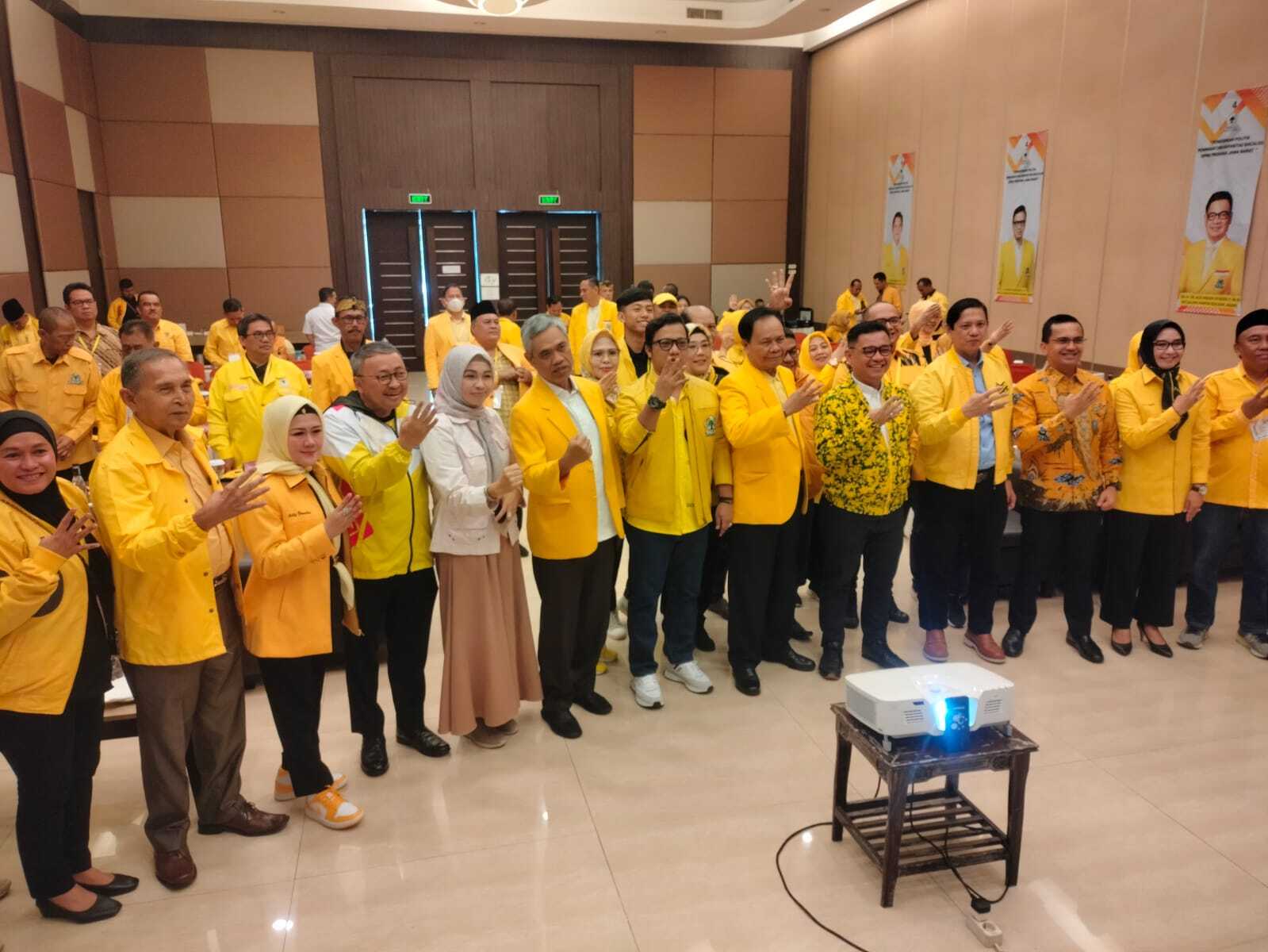 Ketua DPD Golkar Jabar Tegaskan Jangan Ada Kanibalisme Politik Sesama Partai Golkar untuk Raih Kursi Legislatif