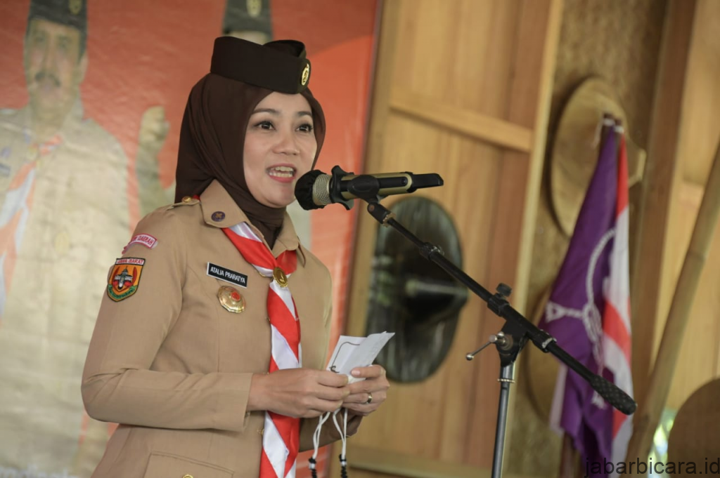 Atalia Ridwan Kamil Lantik Ketua Mabicab Pramuka Pangandaran
