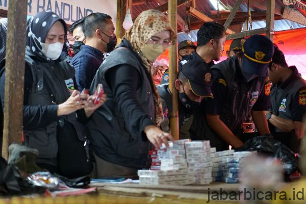 Tim Operasi Pemberantas BKC Ilegal Garut, Amankan Puluhan Ribu Batang Rokok Ilegal