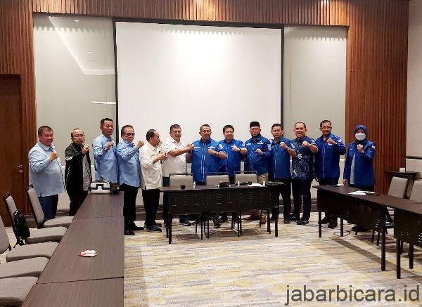 Ketua DPD Demokrat Jabar Anton Sukartono Gelar Pertemuan dengan Fraksi Demokrat DPRD Jabar